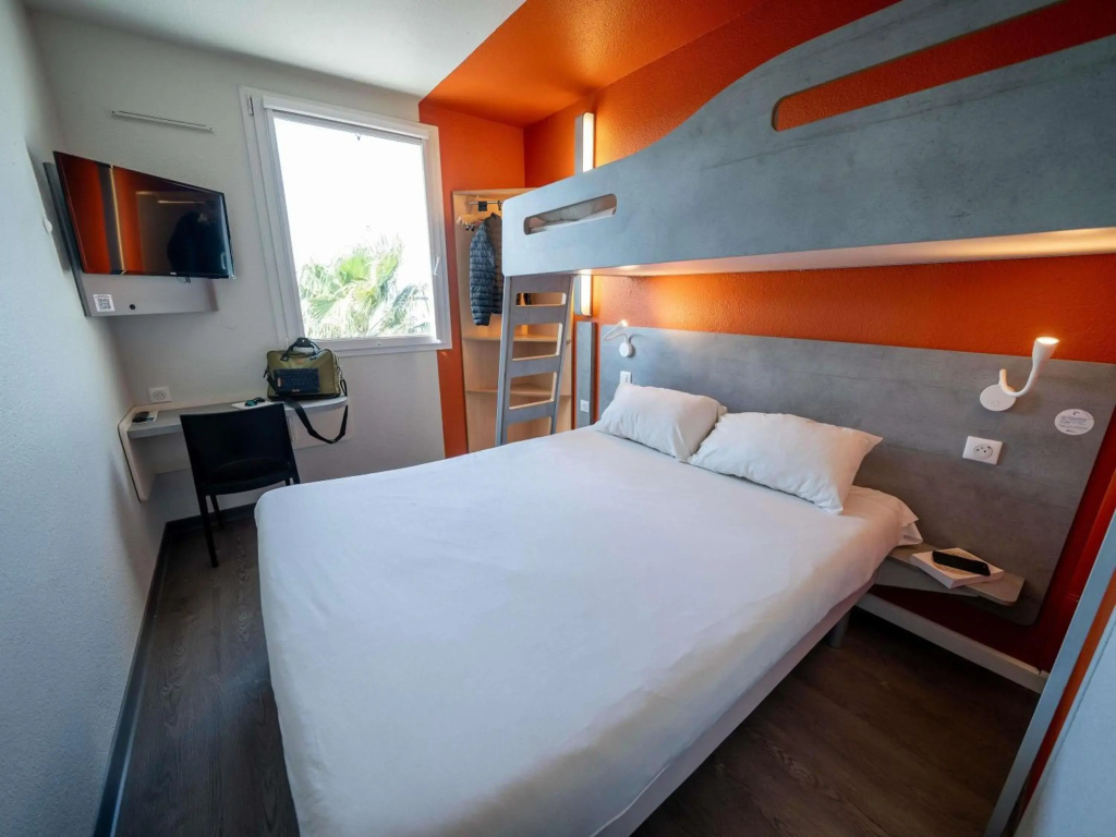 Voir la photo 2 — ibis budget Narbonne Est