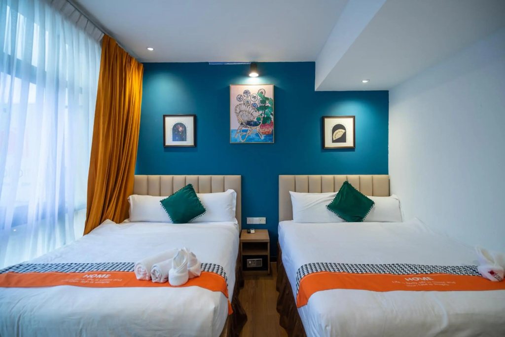 Apollo Inn - Hostel — 4
