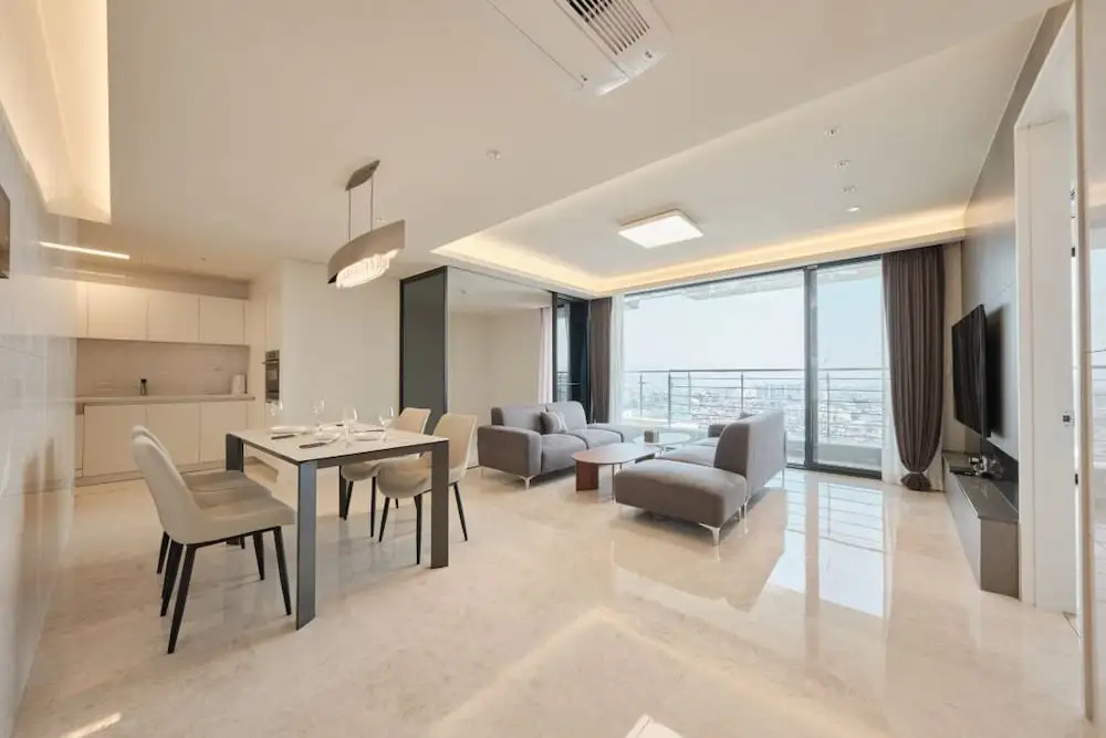 Triple Suite with balcony