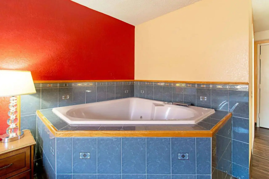 Econo Lodge - фото 13