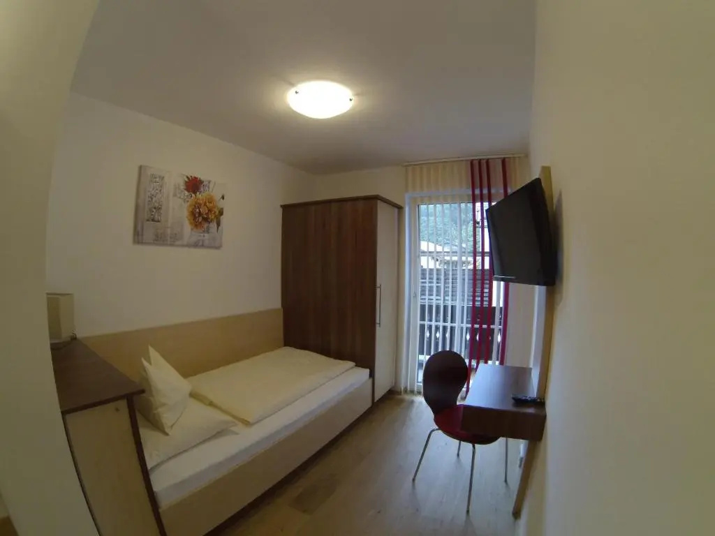 Woerndl Pension - Chambres