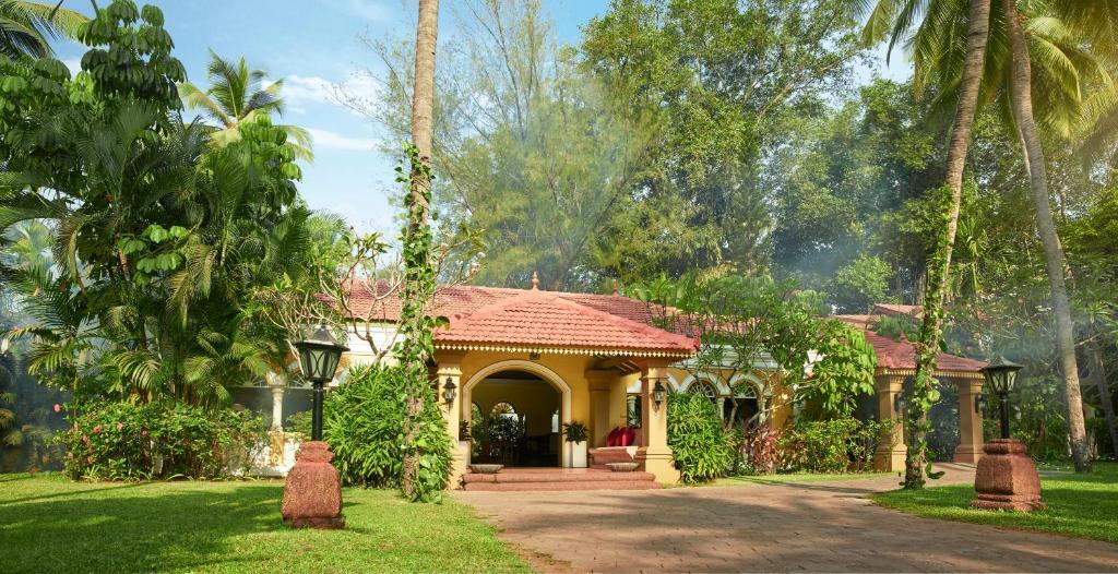 Taj Holiday Village Resort & Spa