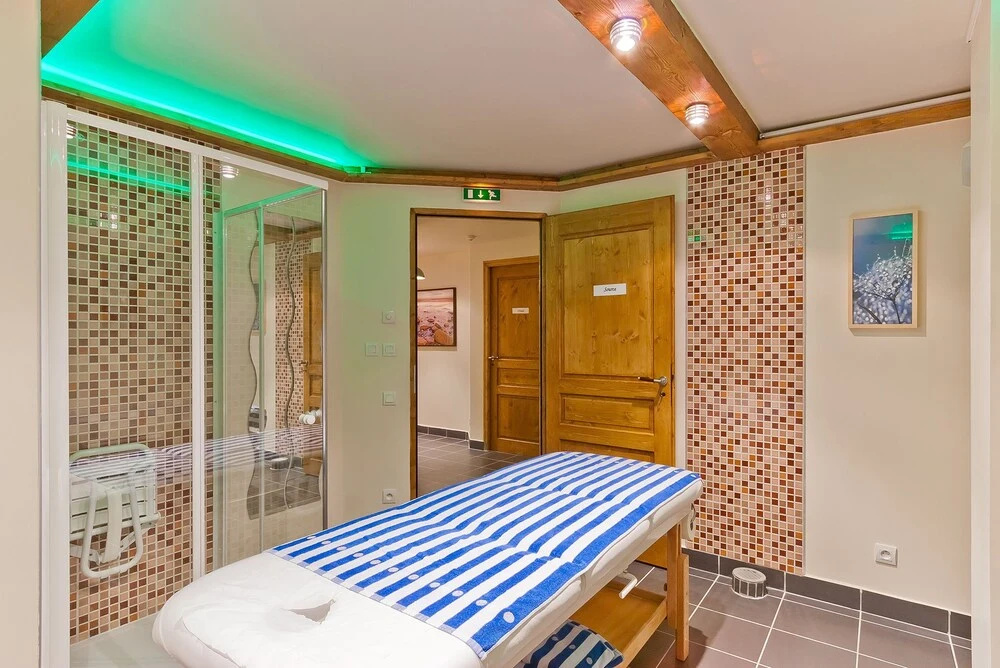 Hotel Les Balcons Village - Général