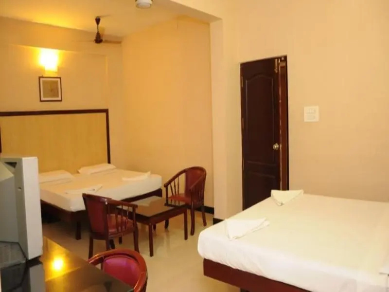 Hotel Subham - Chambres