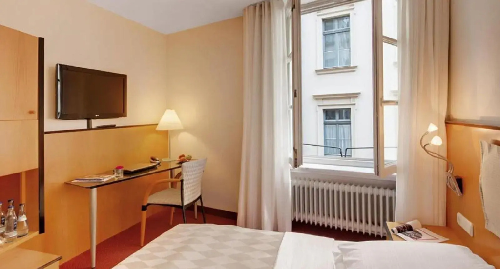 Hotel photo 13