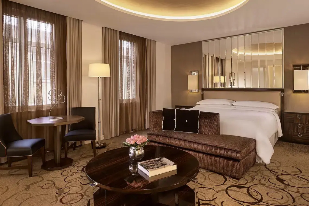 Art Deco Suite
