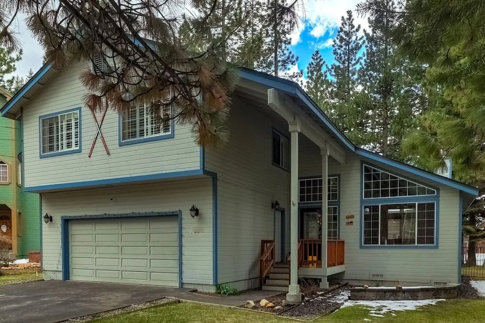 Sutter Trail Sparkles - Air Conditioned Large Family Home!