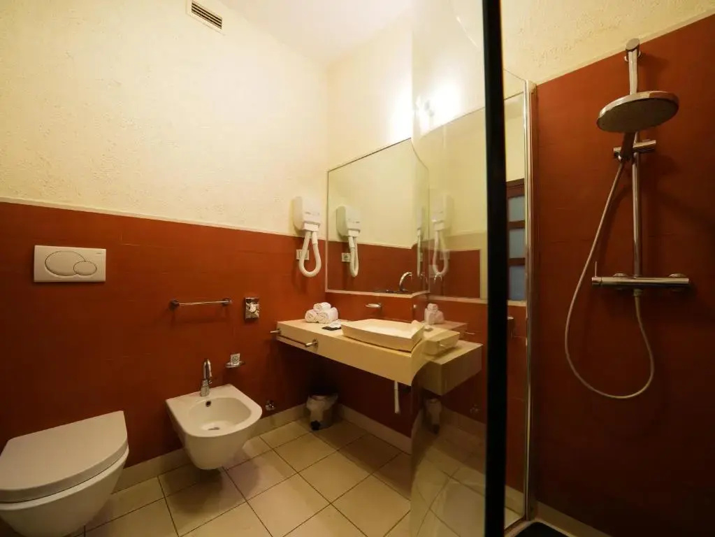 Economy Double room (full double bed)