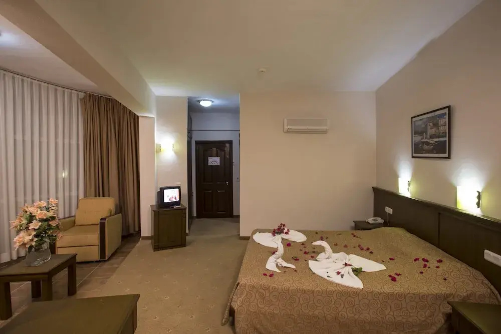 Economy room