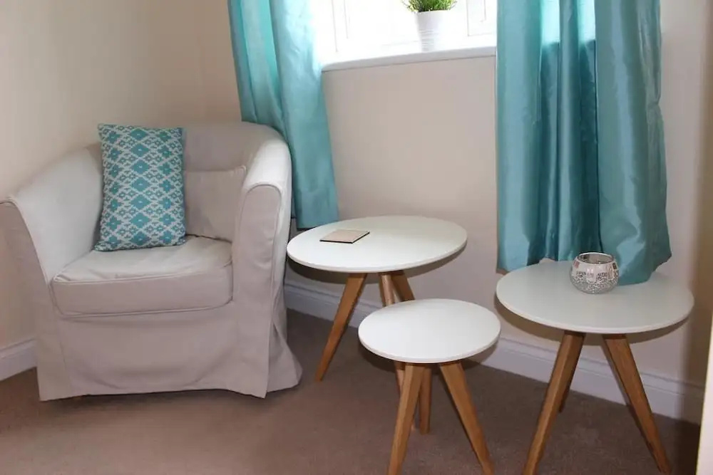 Glover Apartment
