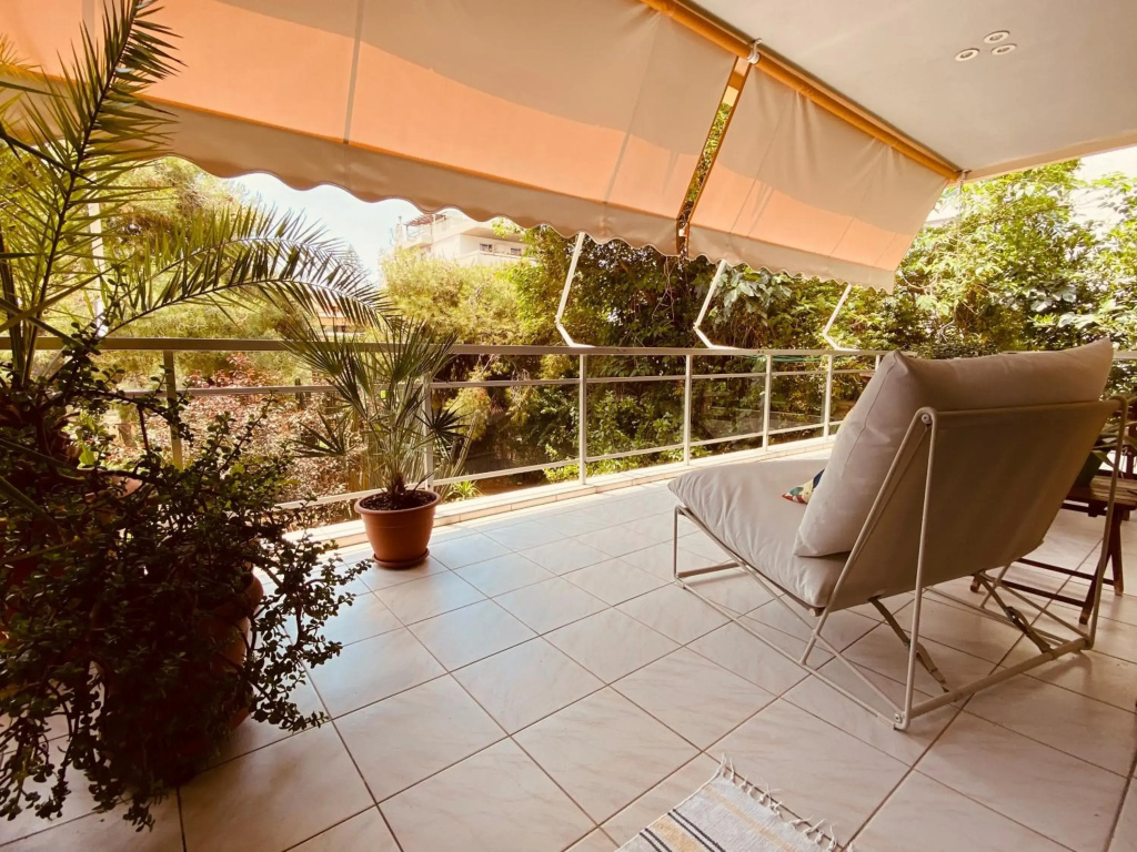 Athens Riviera Garden Views Apartment