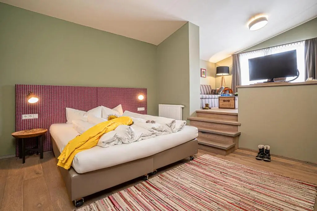 Comfort room