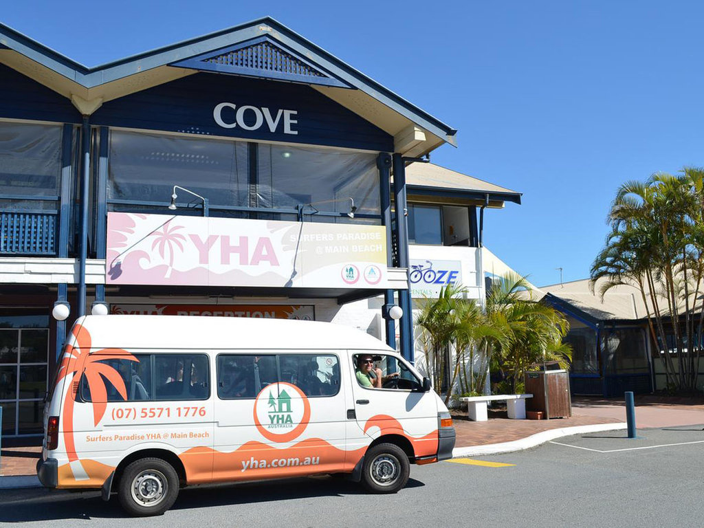 Surfers Paradise YHA
