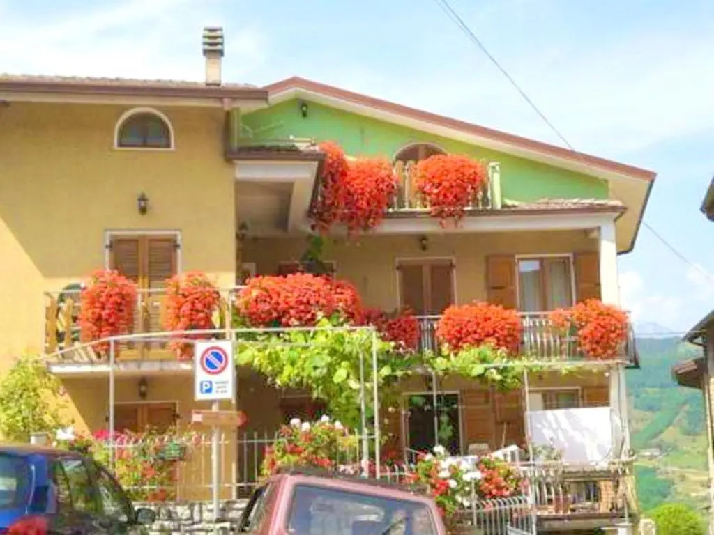 Apartment with 2 bedrooms in Prabione with wonderful mountain view furnished balcony and WiFi 8 km from the beach