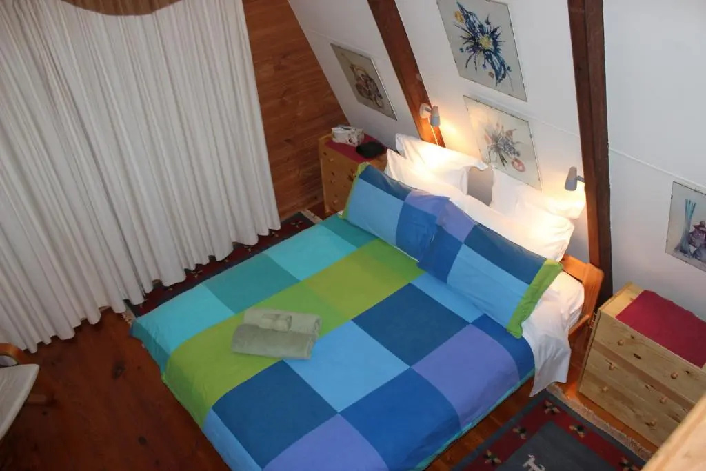 3 Bedrooms Cottage