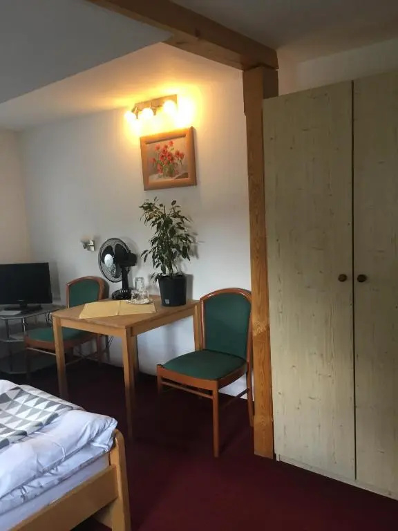 Pension Miltom - Chambres