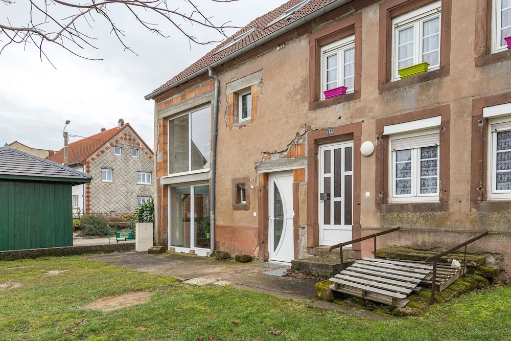 Renovated Village House With Enclosed Garden
