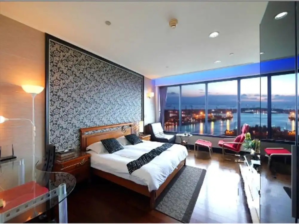 Standard Double room with sea view (full double bed)