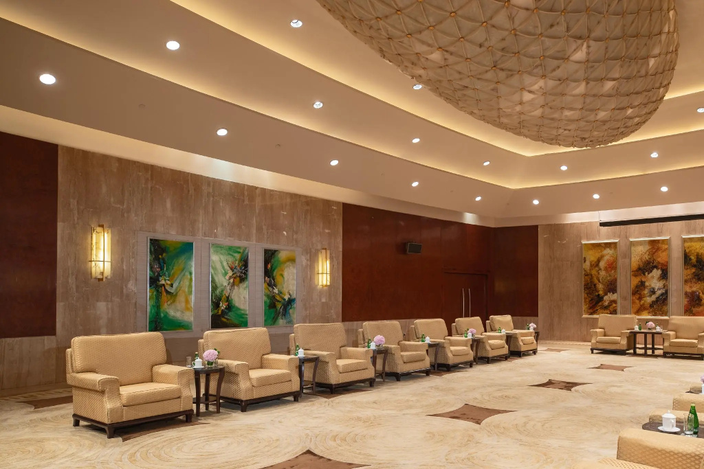 Renaissance Tianjin TEDA Convention Centre Hotel - фото 2