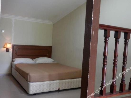 Felda Residence Tekam
