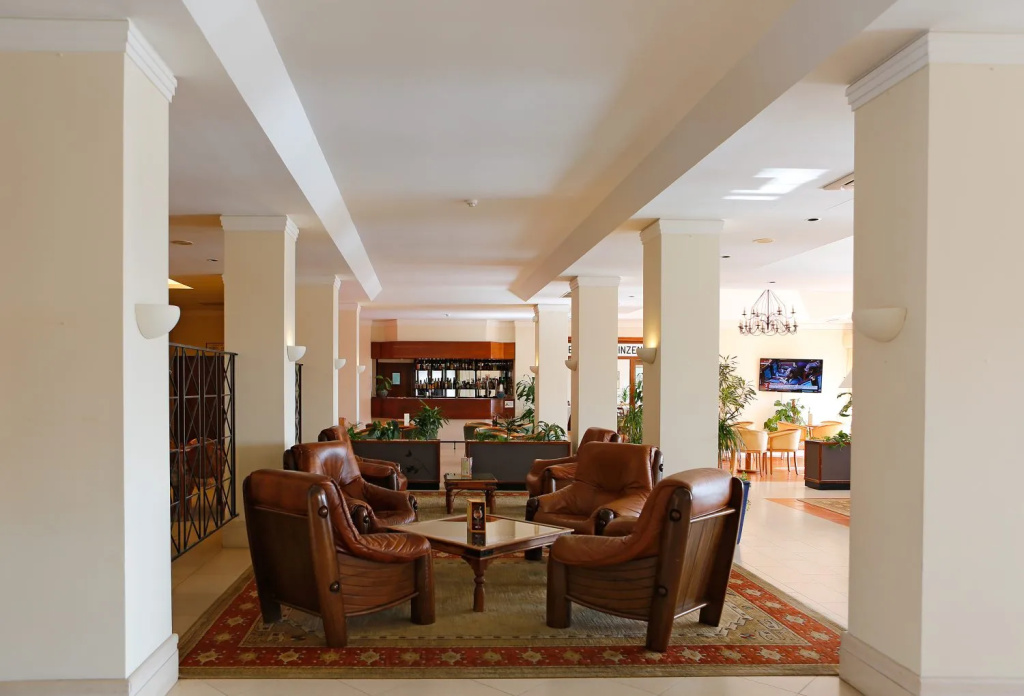 Hotel photo 23