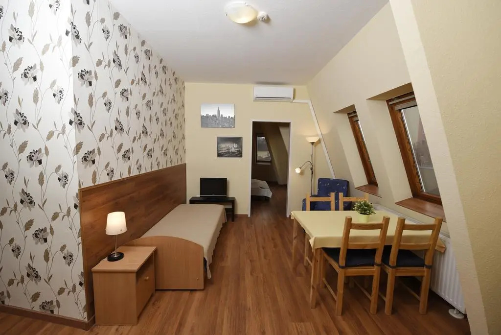 Hotel photo 1