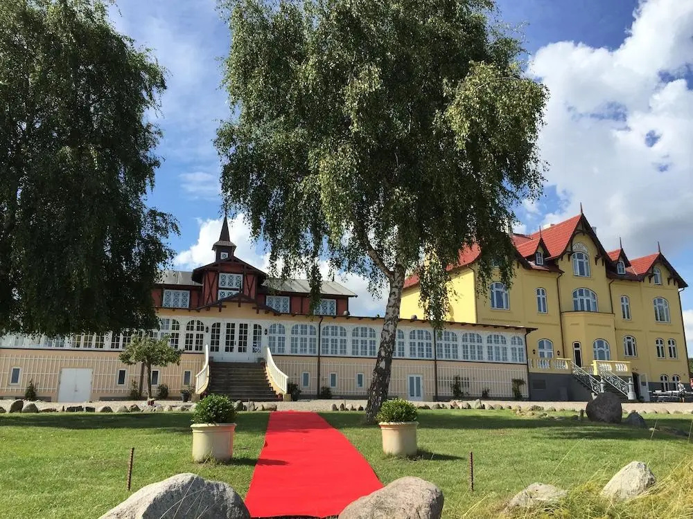Hotel photo 13