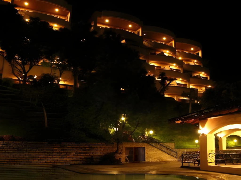 Puncak Inn Resort(Kt) in Cipanas