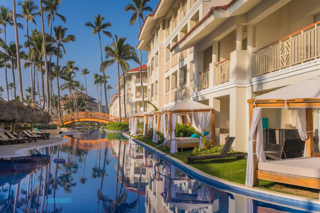 Majestic Mirage Club