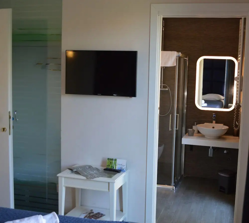 Hotel photo 8