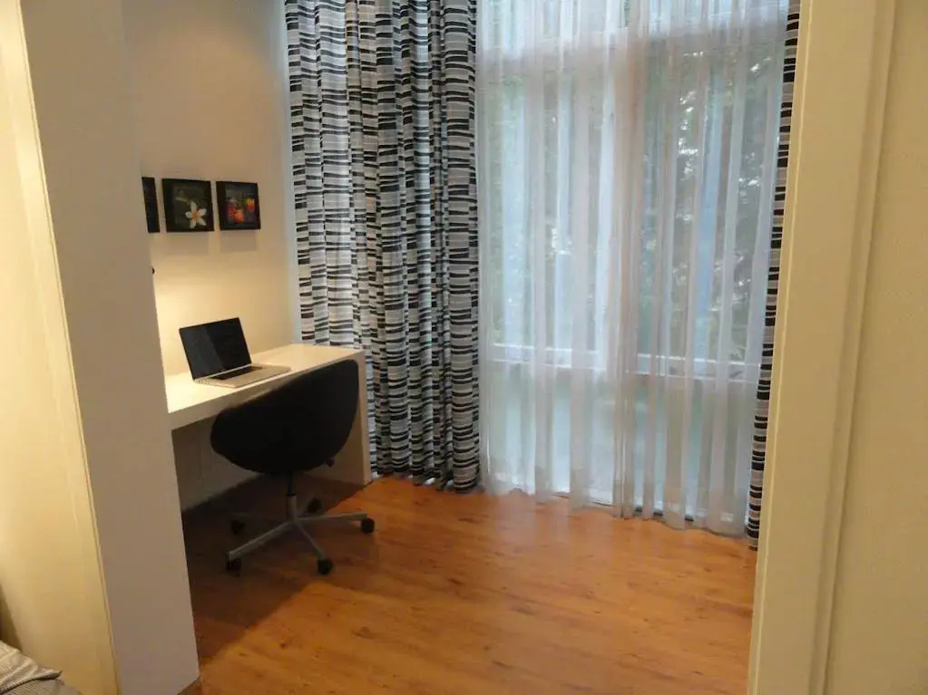 image url