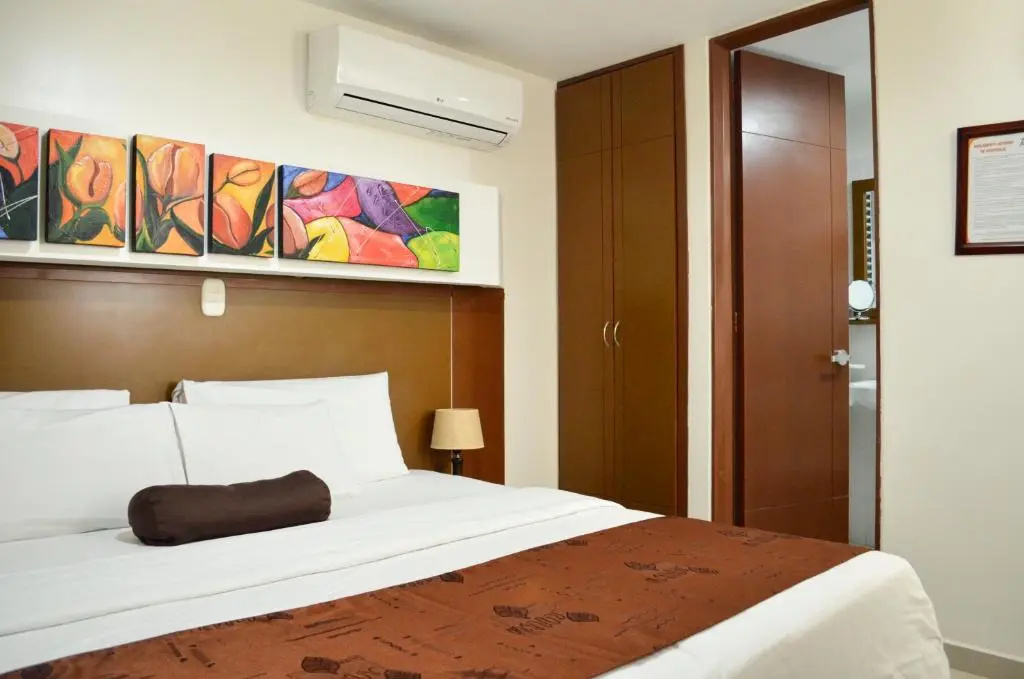 Hotel Tarigua Ocana - Chambres