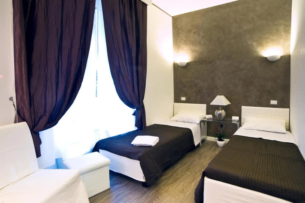 Deluxe Double room (twin beds)