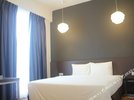 Fuller Hotel