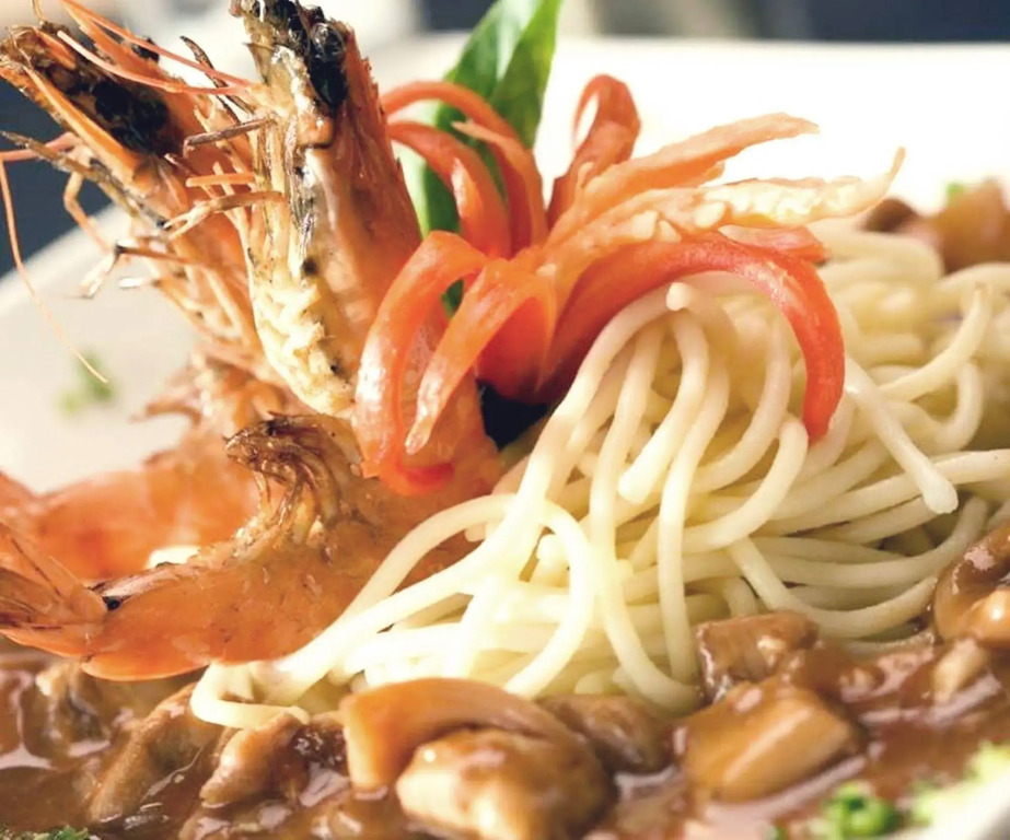 Hotel Santika Bandung - фото 11