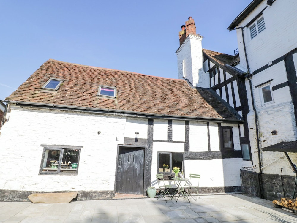 Wyre Court Cottage