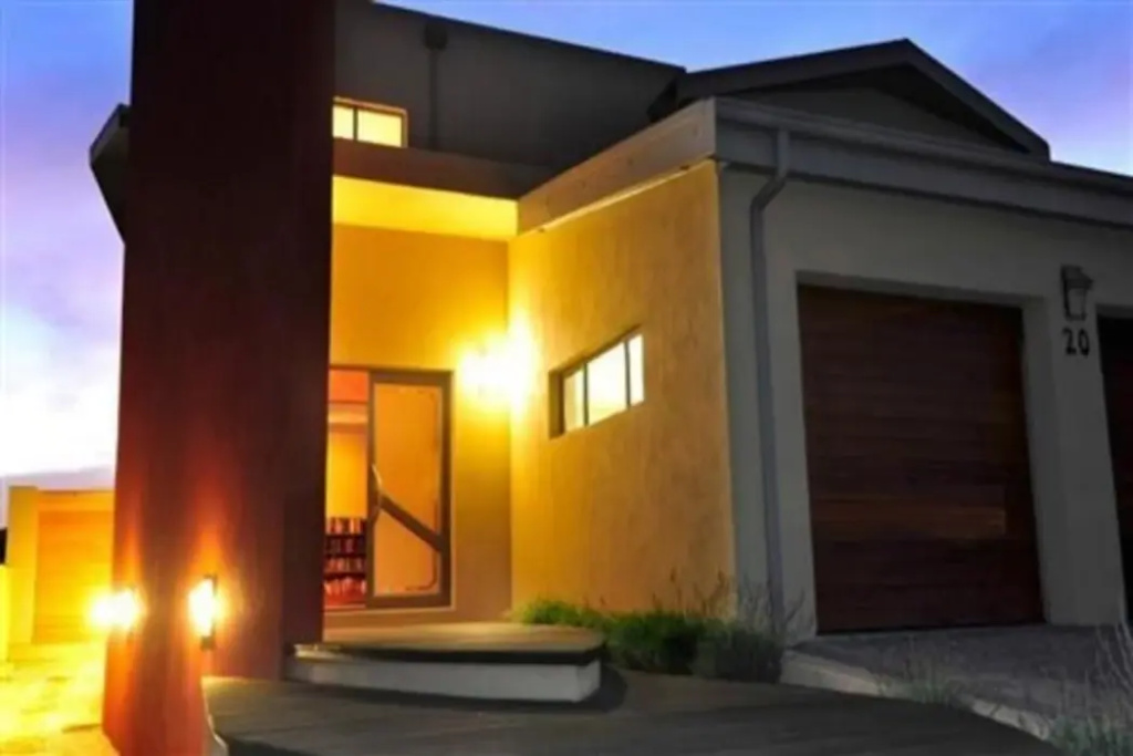 Marine 5 Guesthouse