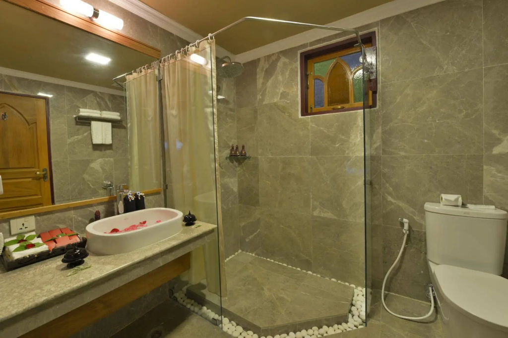 Hotel photo 8