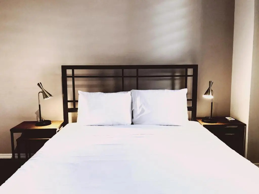 Touchstone Hotel - City Center - Chambres