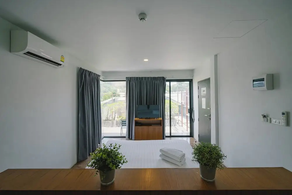 Double Suite with mountain view (full double bed)