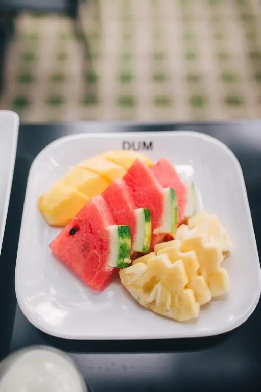 Food & Beverage