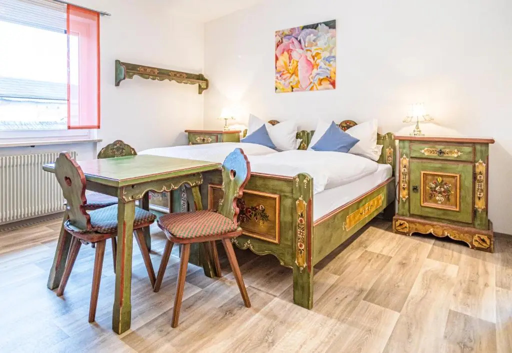 Standard Double room (twin beds)