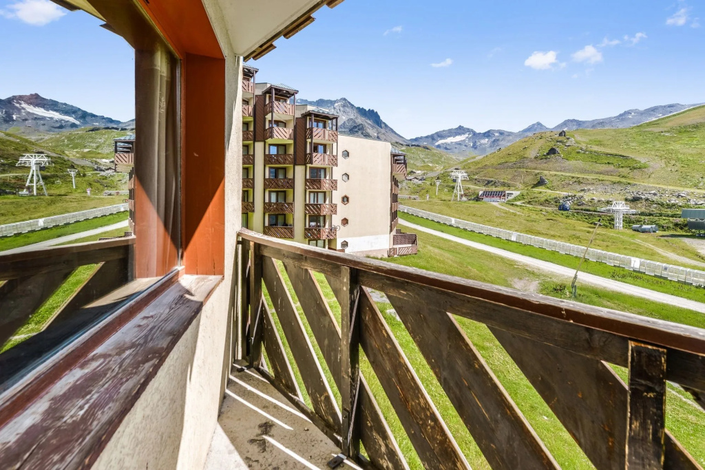 Balcony & Terrace