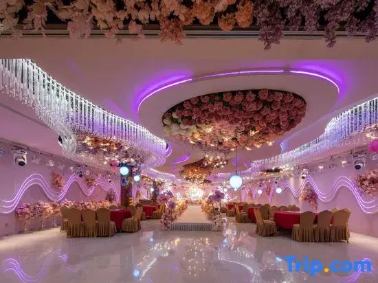Minghu Quanying Hotel