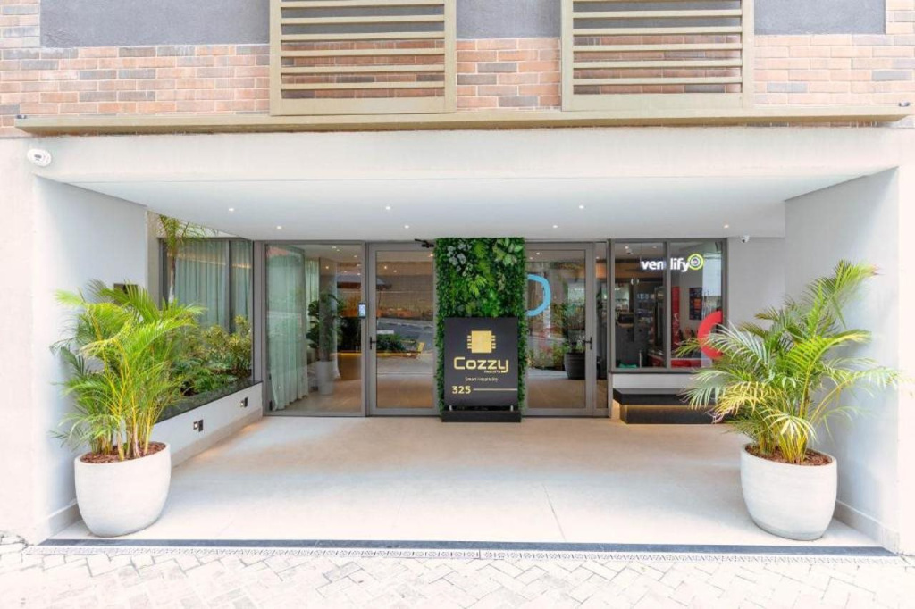 Cozzy Premium Paulista Hotel