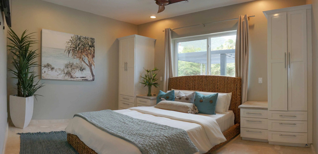 Double Suite (full double bed)