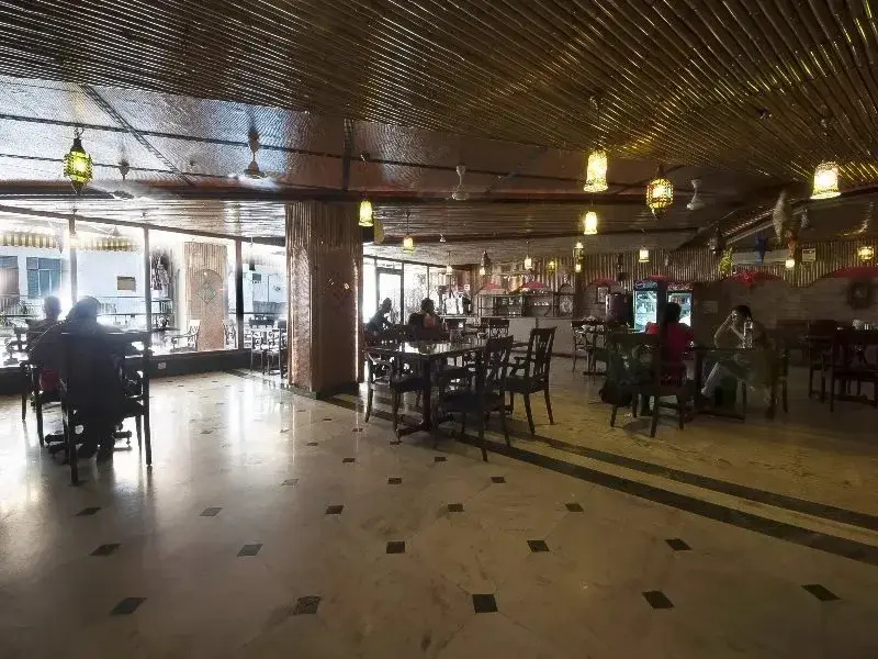 iLodge  Main Bazaar - Général