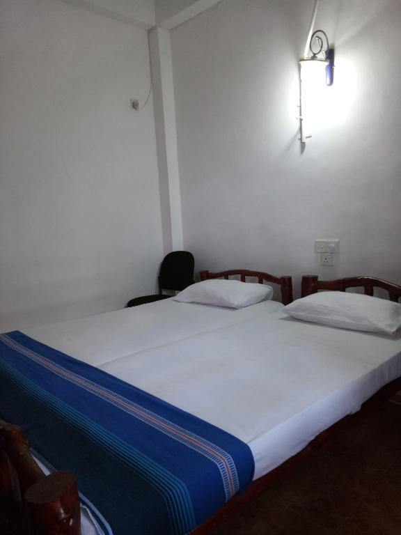 Happy Bay Guest House And Restaurant