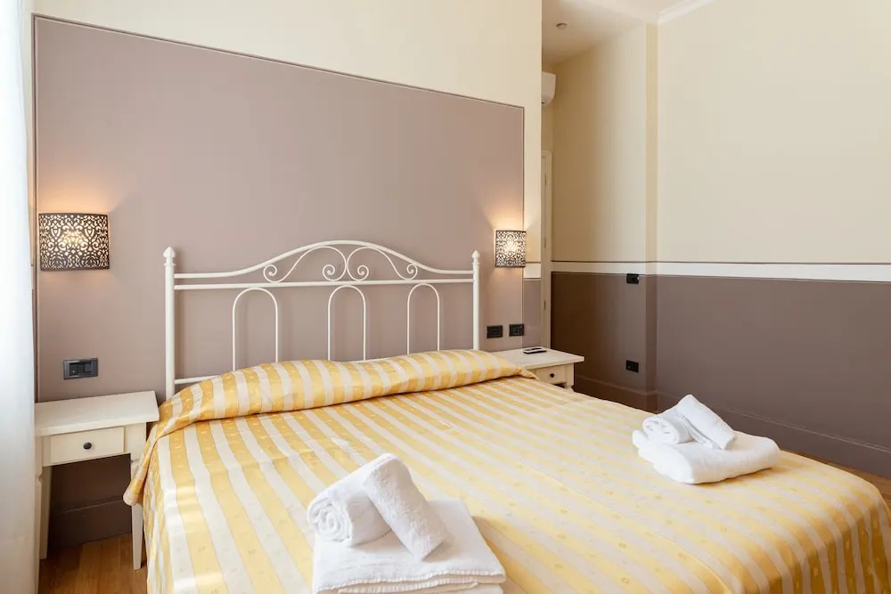 Economy room