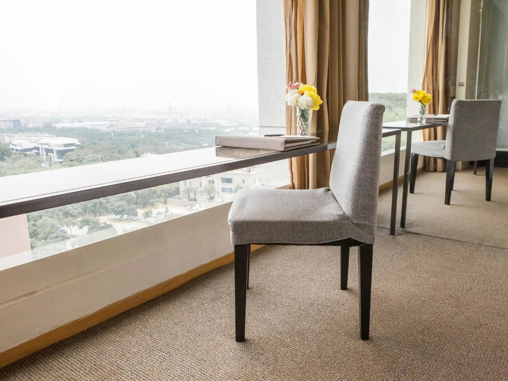 Freshfields Hotel - фото 8